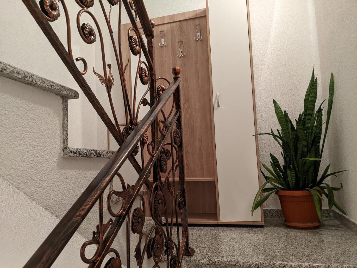 Apartmani Hrastik Bihać Exterior foto